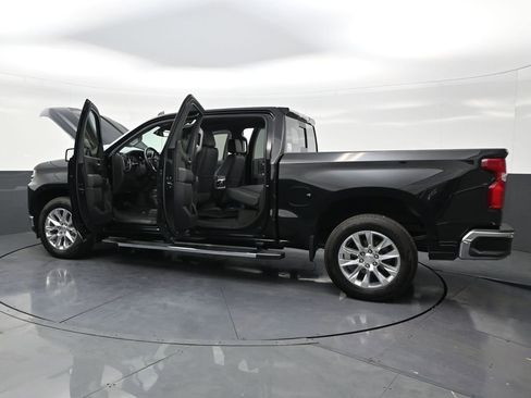 Used 2022 Chevrolet Silverado 1500 LTZ image 32