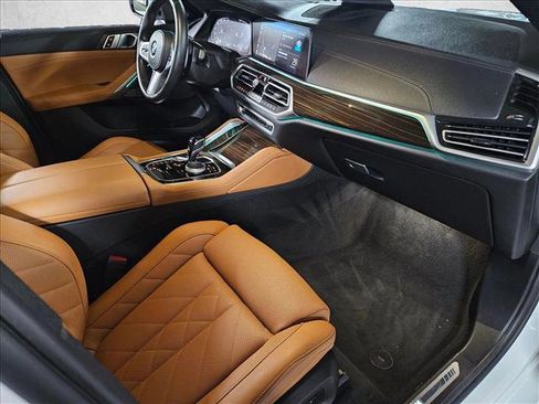 Certified 2023 BMW X6 xDrive40i w/ M Sport Package image 21