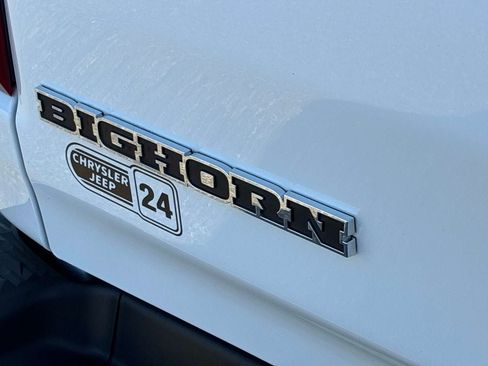 Used 2022 RAM 1500 Big Horn AWD/4WD image 11