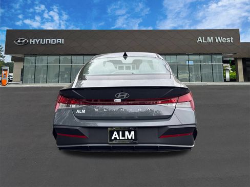 Used 2026 Hyundai Elantra Sport w/ Cargo Package FWD image 6