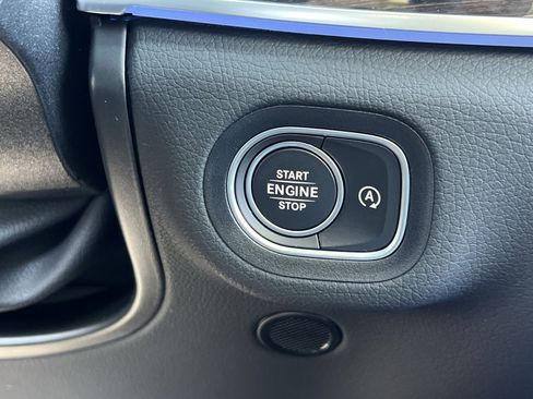 New 2026 Mercedes-Benz GLS 450 4MATIC image 40