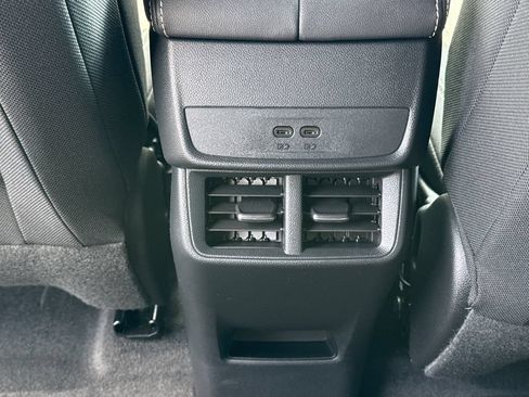 New 2027 GMC Terrain Elevation w/ Technology Package II AWD/4WD image 28