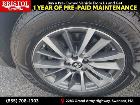 Used 2018 Toyota Highlander XLE AWD/4WD image 12