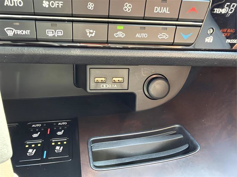 Used 2020 Lexus RX 450h AWD w/ Premium Package image 56