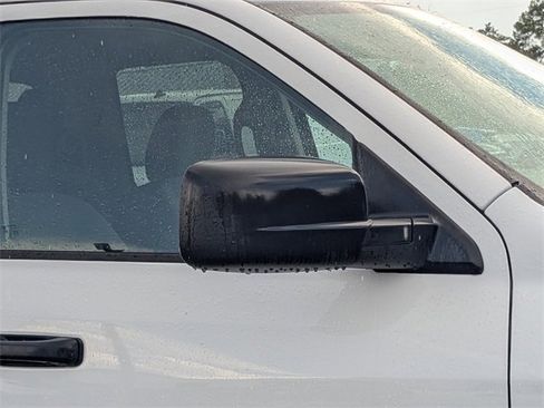 Used 2024 RAM 1500 Classic SLT image 12