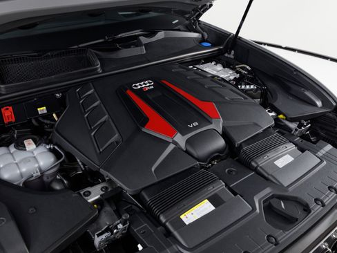 Used 2023 Audi RS Q8 AWD/4WD image 63