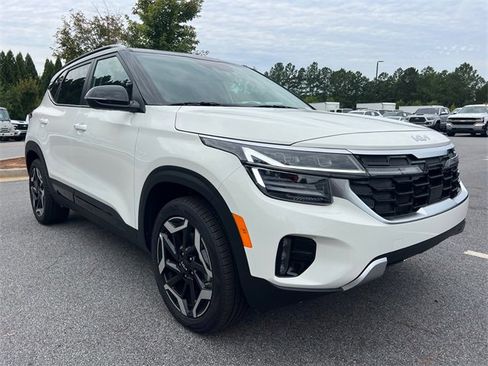 Used 2025 Kia Seltos SX image 3