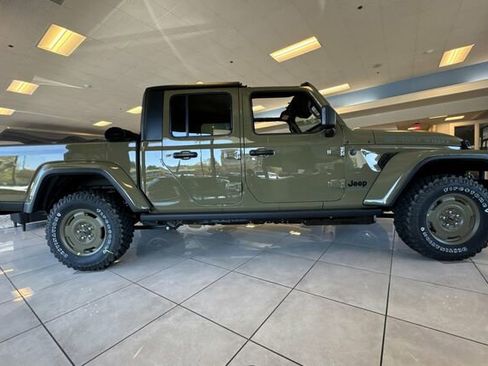 New 2026 Jeep Gladiator Sport image 3
