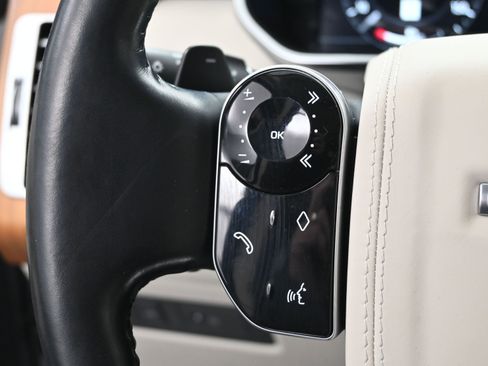 Used 2021 Land Rover Range Rover Westminster Edition image 21