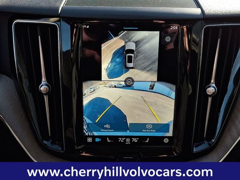 Certified 2025 Volvo XC60 B5 Plus image 19