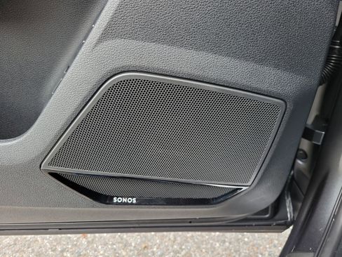 Certified 2025 Audi Q3 2.0T Premium Plus w/ Premium Plus Package image 18