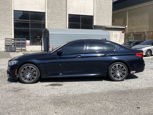 Used 2018 BMW 530e RWD image 3