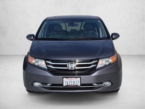 Used 2016 Honda Odyssey Touring image 2