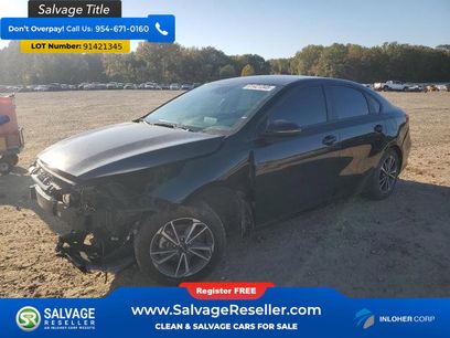 Used 2023 Kia Forte LXS w/ LXS Technology Package