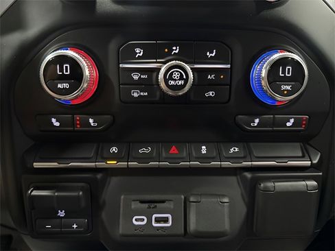 Used 2021 GMC Sierra 1500 SLT image 16