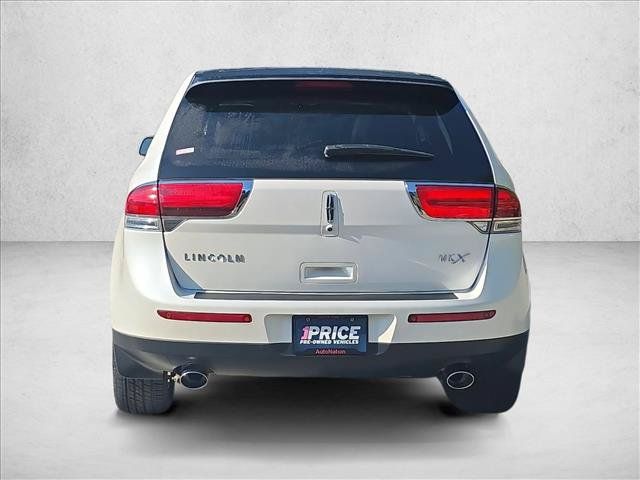 Used 2015 Lincoln MKX FWD w/ Equipment Group 102A image 7