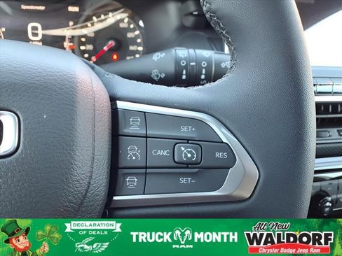 New 2025 Jeep Compass Latitude w/ Convenience Group image 16