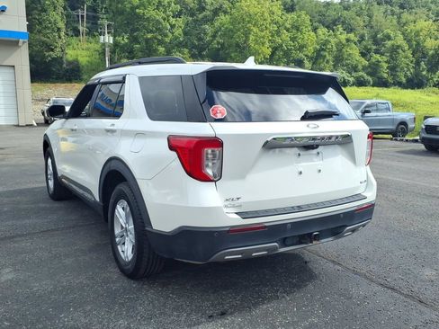 Used 2020 Ford Explorer XLT w/ Equipment Group 202A AWD/4WD image 5