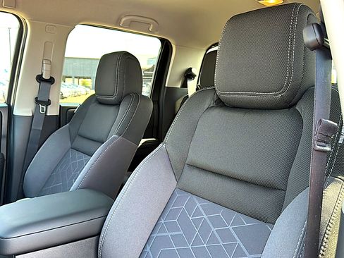 New 2026 Nissan Frontier SV w/ All-Weather Content Package RWD image 9