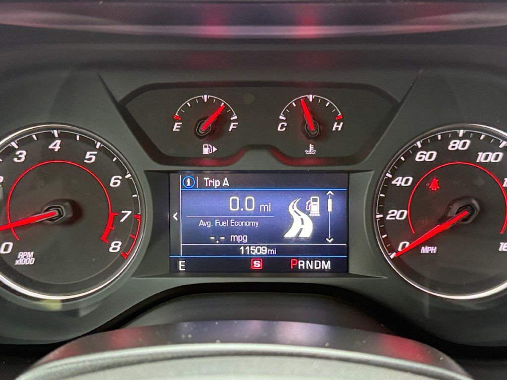 Used 2020 Chevrolet Camaro LS RWD image 15