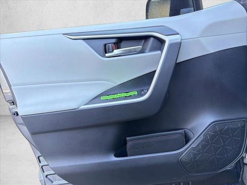 New 2025 Toyota RAV4 XLE image 10