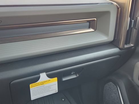 New 2025 GMC Hummer EV 2X AWD/4WD image 21