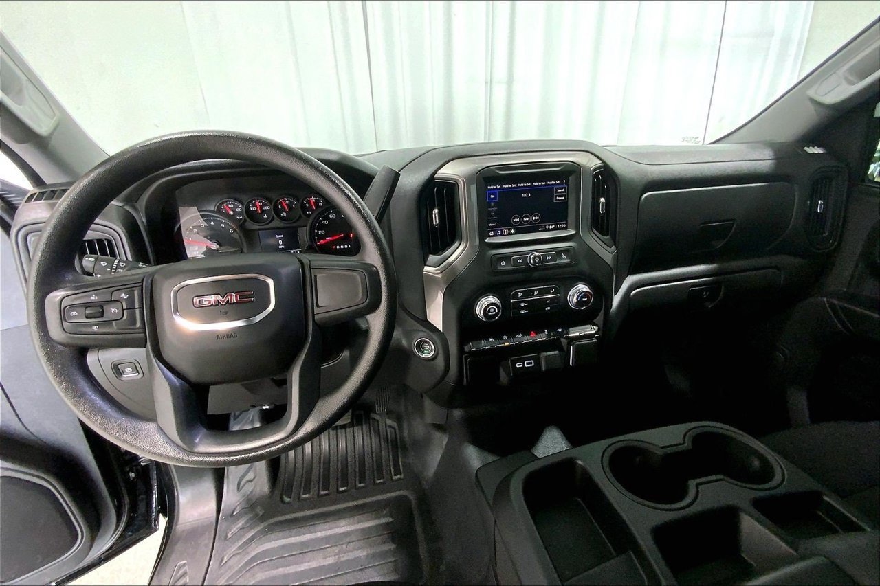 Used 2026 GMC Sierra 1500 Pro w/ Pro Value Package RWD image 15