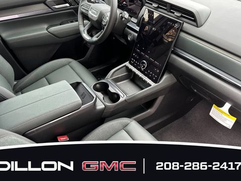 New 2026 GMC Terrain AT4 w/ Convenience Package III AWD/4WD image 16