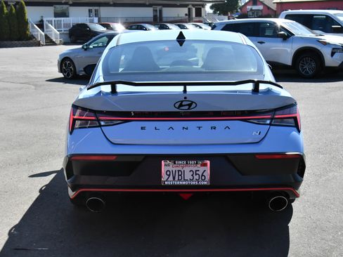 Used 2025 Hyundai Elantra N FWD image 7