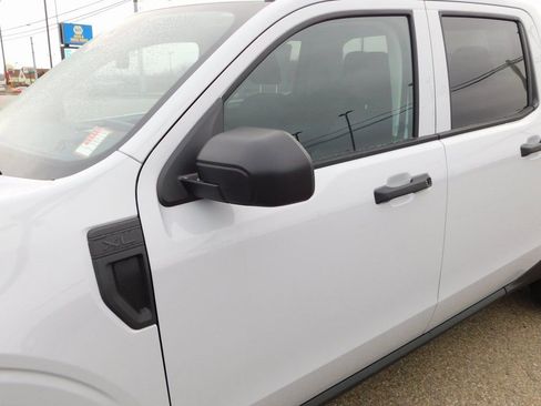 New 2025 Ford Maverick XL w/ Equipment Group 101A image 12