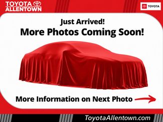 Used 2022 Toyota RAV4 XLE w/ Convenience Package AWD/4WD video 1