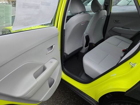 New 2026 Hyundai Kona SE image 15