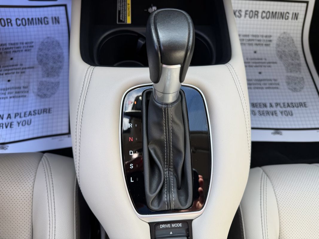 Used 2023 Honda HR-V EX-L image 27