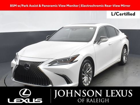 Used 2021 Lexus ES 300h Ultra Luxury w/ Accessory Package 2 FWD image 5