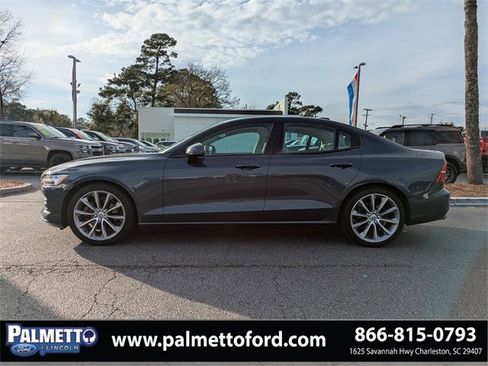 Used 2021 Volvo S60 T5 Momentum w/ Protection Package Premier image 6