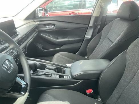 Used 2025 Honda Accord LX image 3