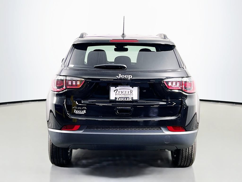 New 2026 Jeep Compass Latitude AWD/4WD image 6