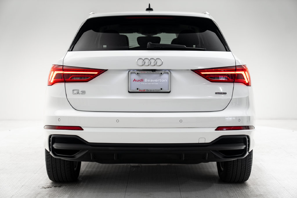Used 2023 Audi Q3 2.0T Premium Plus w/ Premium Plus Package AWD/4WD image 35
