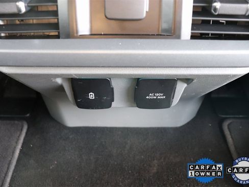 Used 2022 Ford F150 Lariat image 19