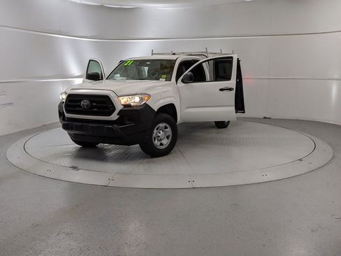 Used 2021 Toyota Tacoma SR image 12