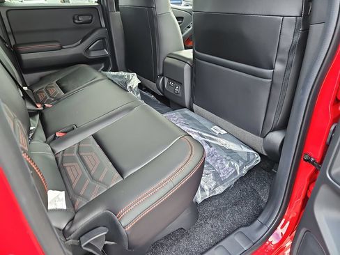 New 2026 Nissan Frontier PRO-4X w/ Pro Premium Package AWD/4WD image 14