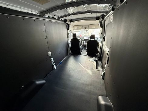 New 2026 Ford Transit 250 148 Medium Roof w/ Load Area Protection Package image 17