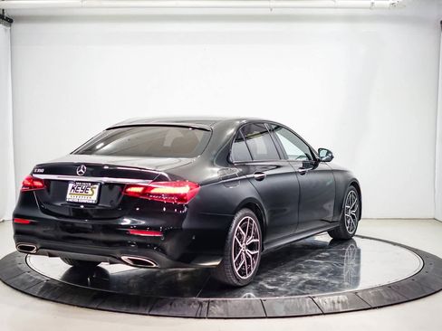 Used 2022 Mercedes-Benz E 350 E 350 image 4