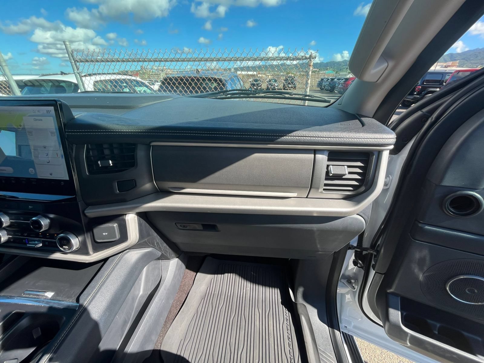 Used 2023 Ford Expedition XLT RWD image 36