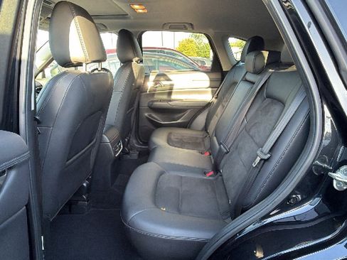 Used 2020 MAZDA CX-5 Touring FWD image 11