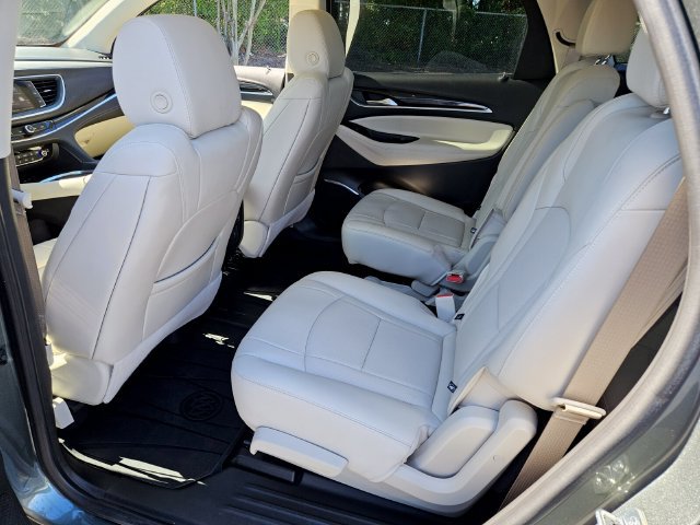 Used 2023 Buick Enclave Essence w/ Experience Buick Package AWD/4WD image 10