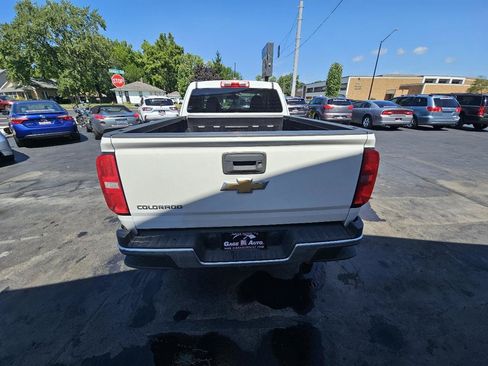 Used 2019 Chevrolet Colorado W/T w/ WT Convenience Package RWD image 9