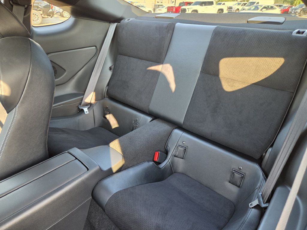 Used 2026 Toyota GR86 Premium w/ ALL Weather Mat Package (TMS) RWD image 27