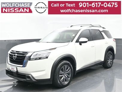 Used 2022 Nissan Pathfinder SV