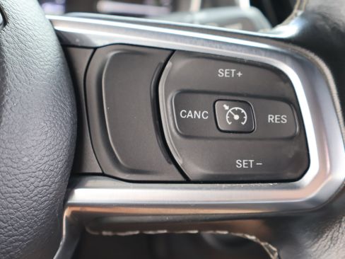 Used 2021 Jeep Wrangler Unlimited Sahara w/ Cold Weather Group image 23